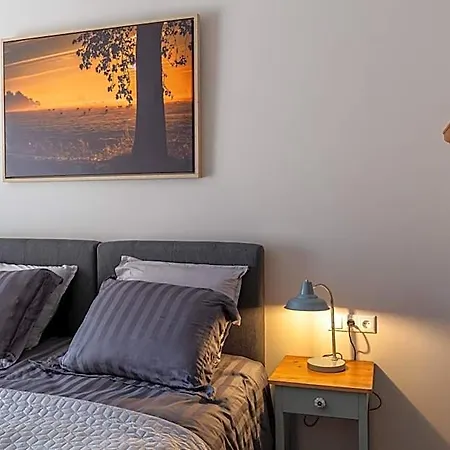 Boutique Binnen Hotel 4*
