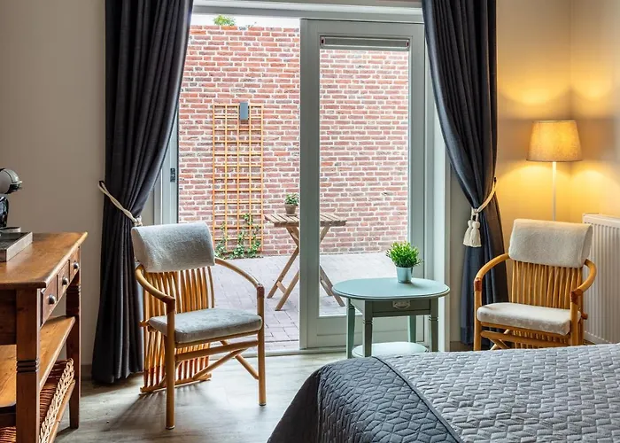 Binnen Egmond-Binnen