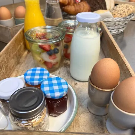 Hotel Boutique Binnen 4*